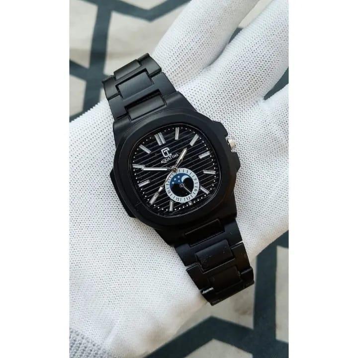 Man Movement Qurtaz Water Resistant Watch